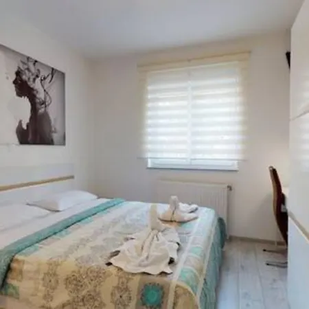 度假居 Holiday House Tolesa *