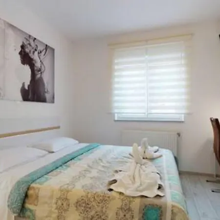 度假居 Holiday House Tolesa 斯普利特