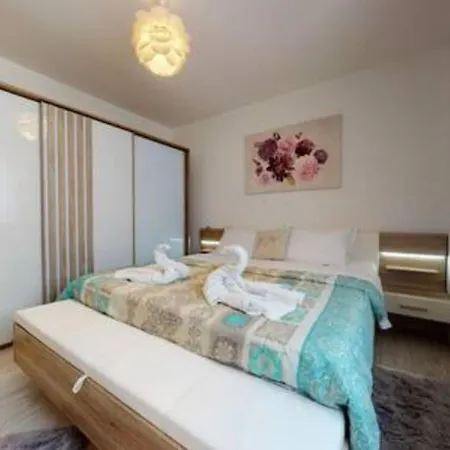 度假居 Holiday House Tolesa *